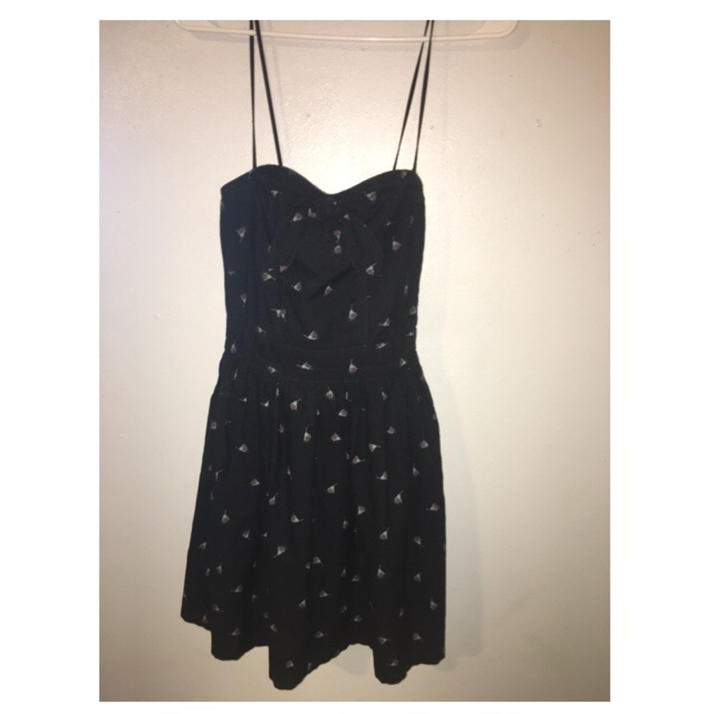 Black mini dress size small